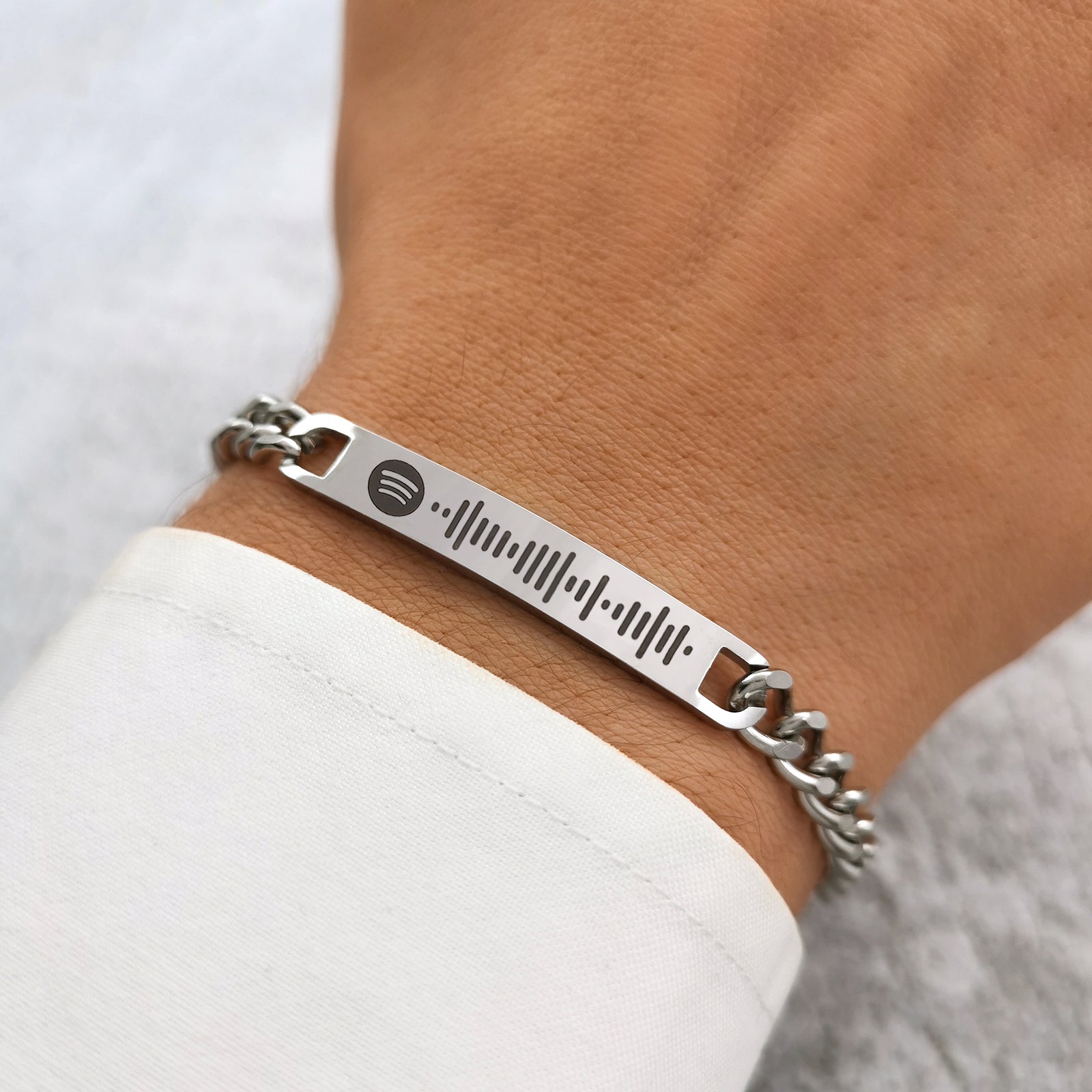 Bracciale con codice Spotify scansionabile Bracciale con barra incisa Regali di colore dorato Bracciale con codice Spotify scansionabile Bracciale con barra incisa Regali di colore dorato
